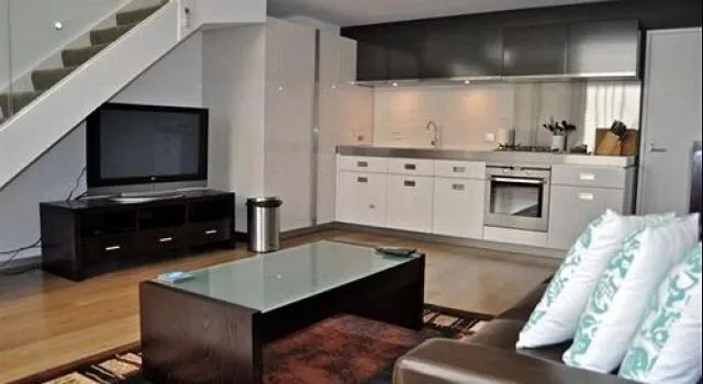 Astra Apartments - St Kilda Rd