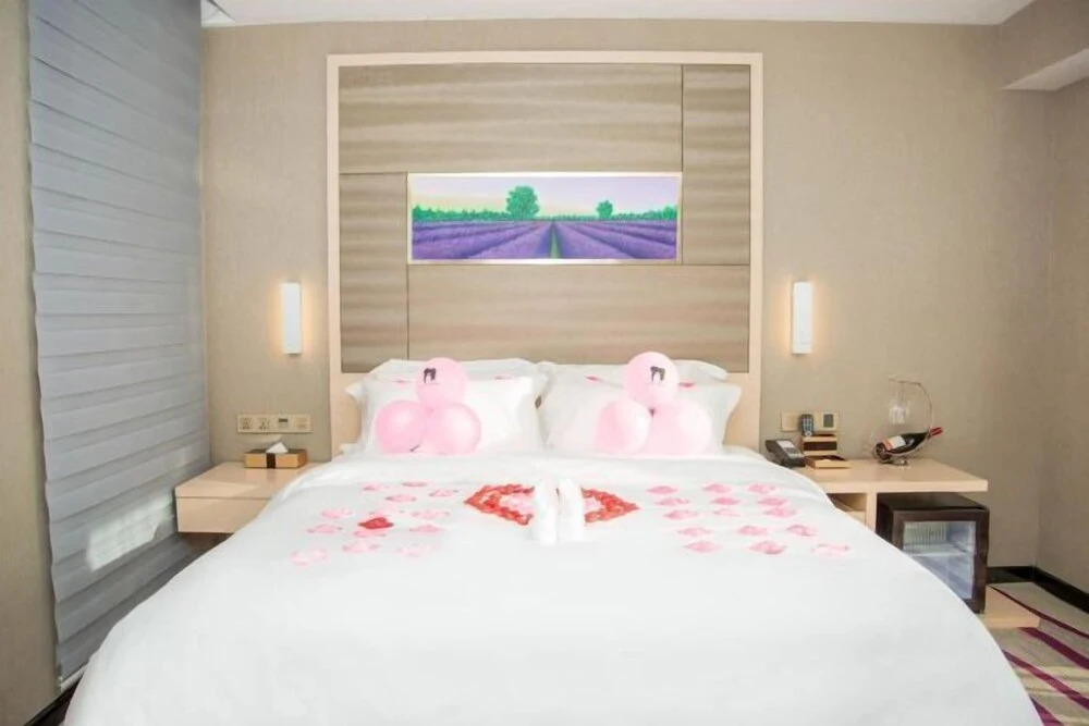 Lavande Hotels Xianning Tonghui Plaza