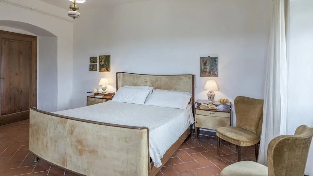 Villa Le Logge 12 1 in Todi