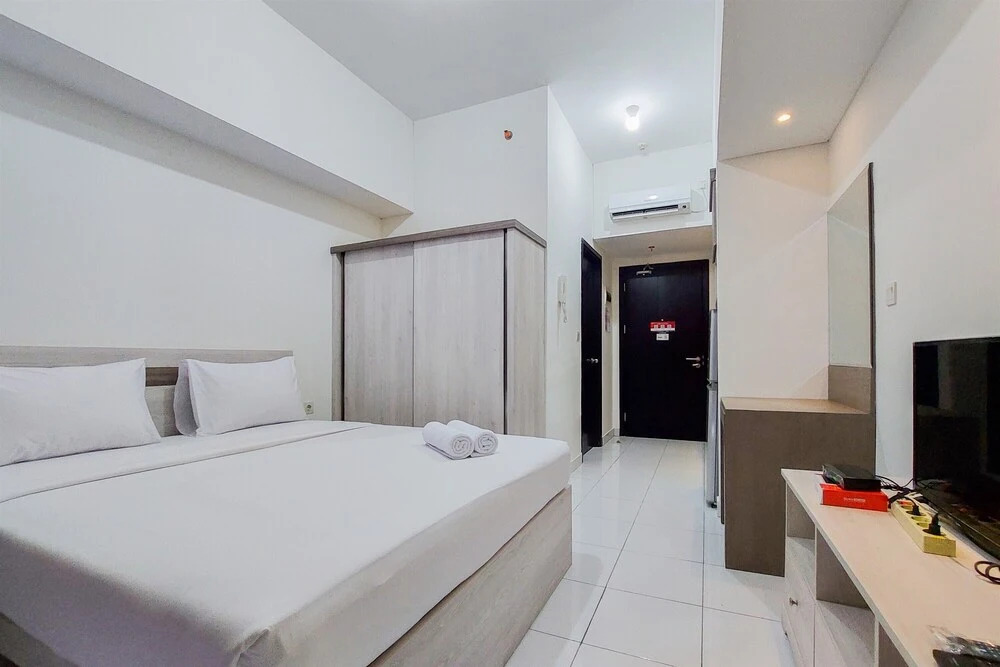 Homey And Best Choice Studio 16Th Floor Casa De Parco Apartment