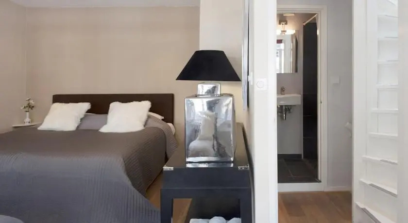 Downtown Apartment