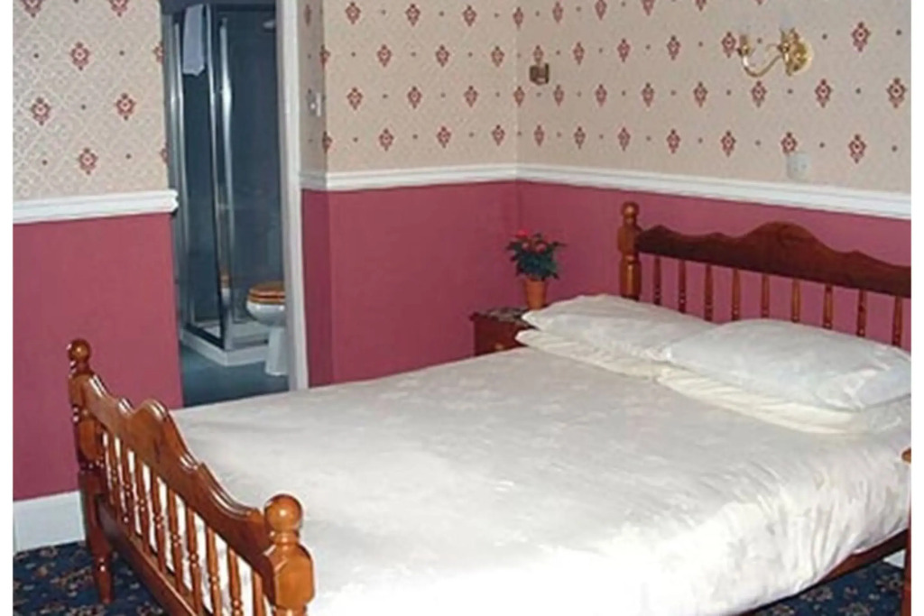 Cedar Villa Guest House