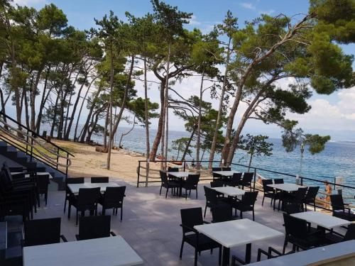 Mare & Mons Seafront Apartments