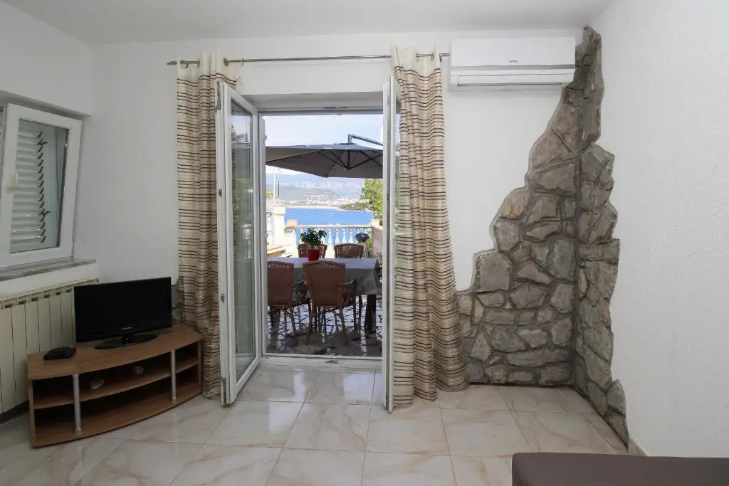 Apartment Dražen