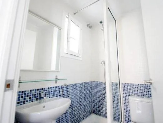 Habitat Apartments Beach Studio