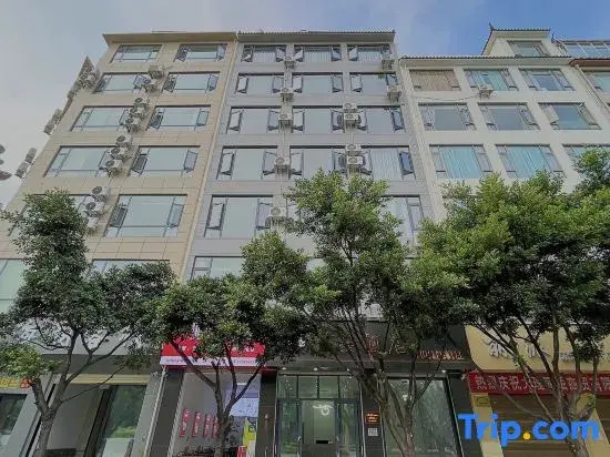 Yunzi Hotel (Dali High-speed Railway Station Erhai Park Branch)