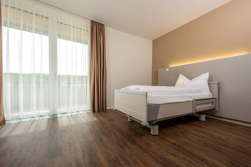 Pflegehotel Sutz-Lattrigen