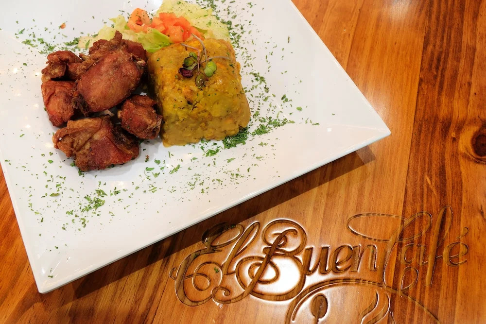 Parador El Buen Cafe