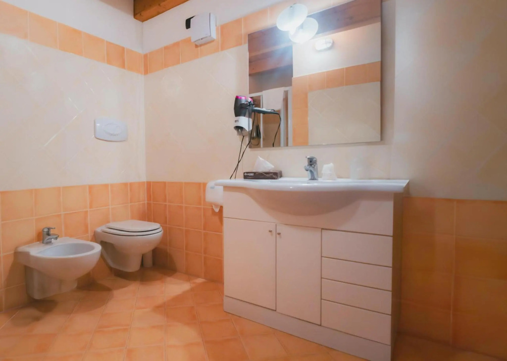 Отель AHG Donna Silvia Wellness Hotel