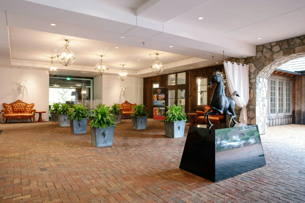 Grand Bohemian Mountain Brook, Autograph Collection
