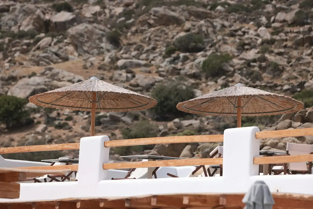 Naxos Earth Suites