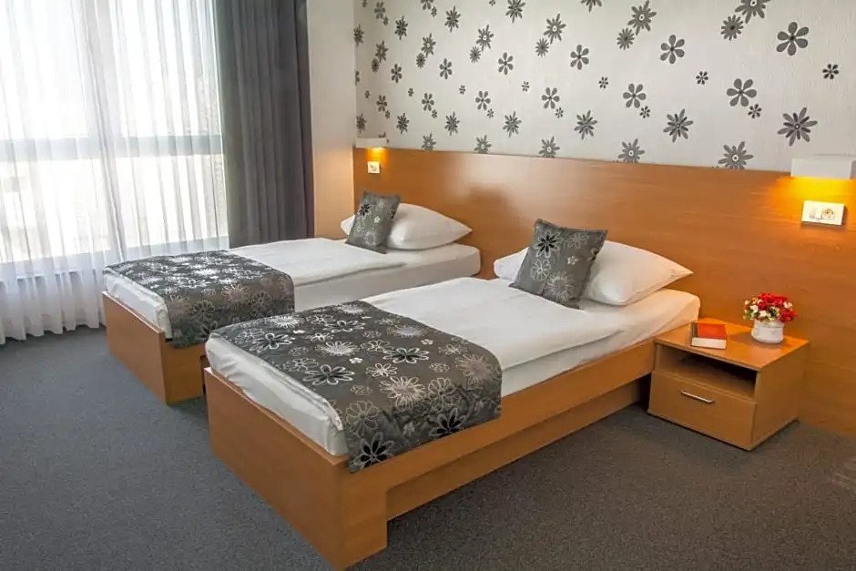 Hotel Delminivm