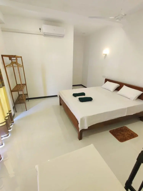 Randi Guest House
