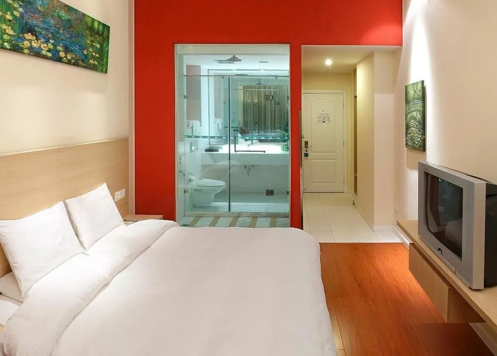 Hanting Hotel Qingdao Jimo Baolong Plaza