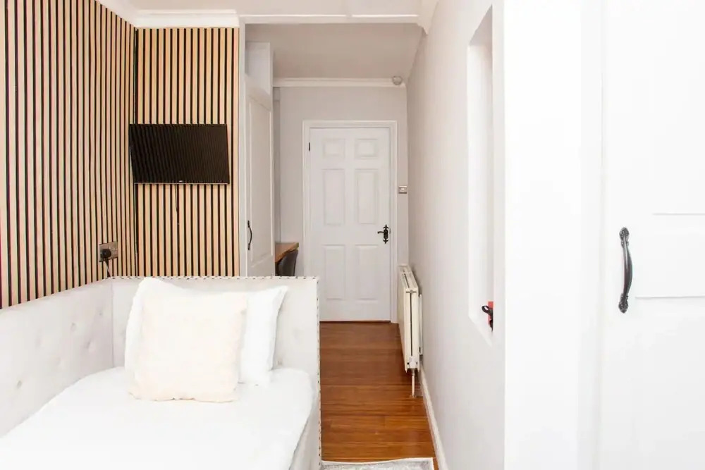 Stylish 2 Bedroom Apartment Near Regents Park