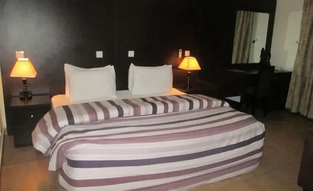 Idrinana Hotels