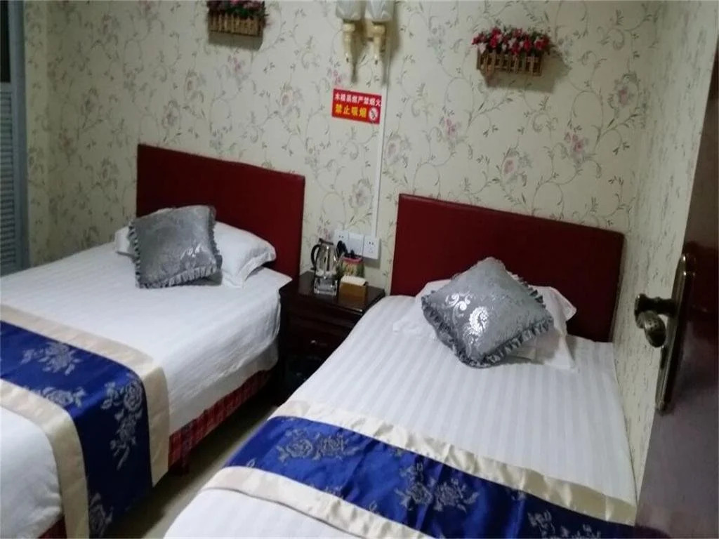 Langzhong Ancient Town Qinyou Inn