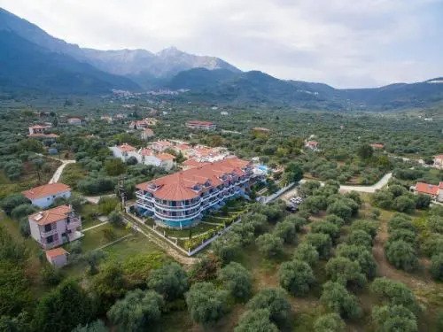 Ocean Beach Hotel