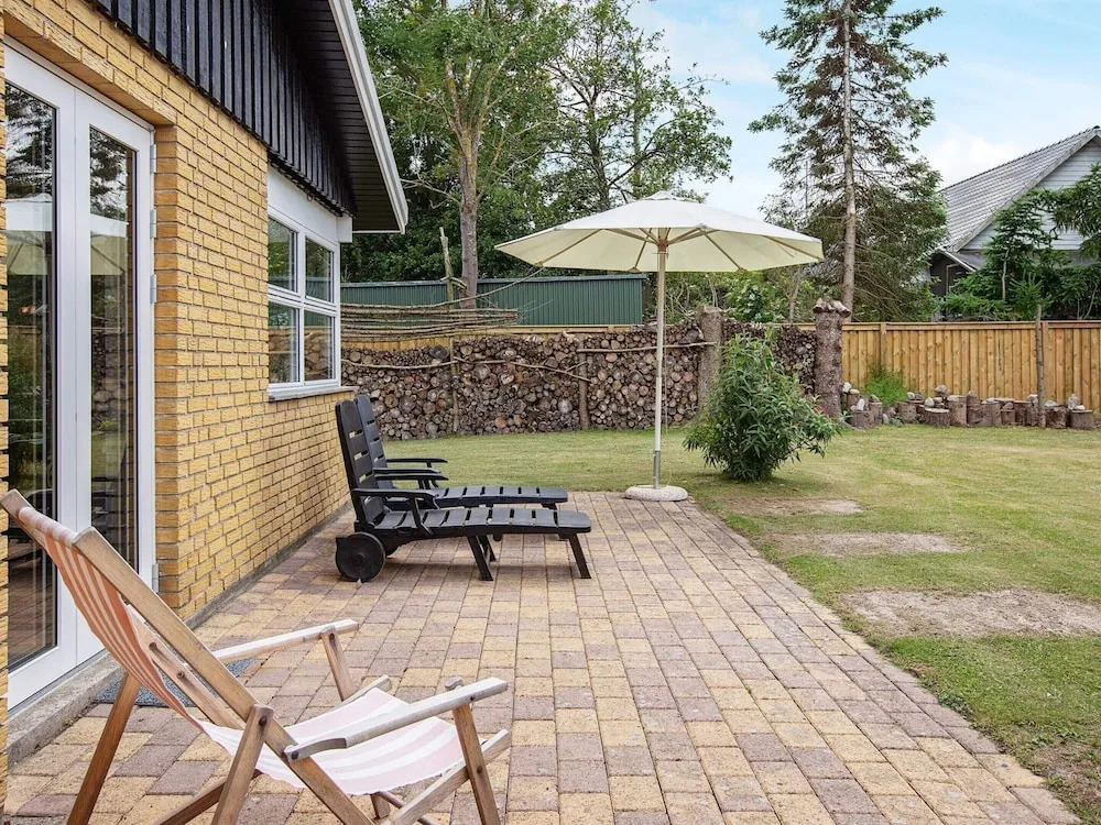 5 person holiday home in Væggerløse-By Traum