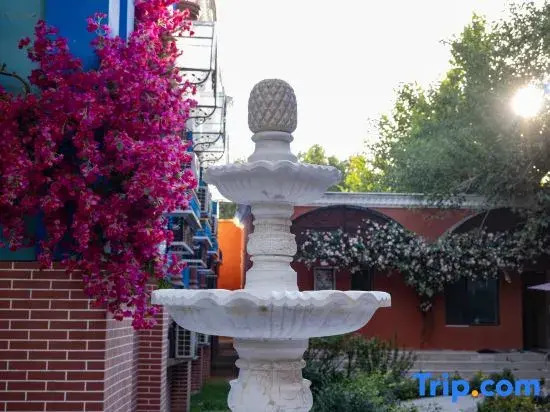 Yining Nalan Pavilion B&B