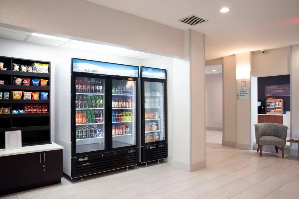 Holiday Inn Express & Suites Chester-Monroe-Goshen