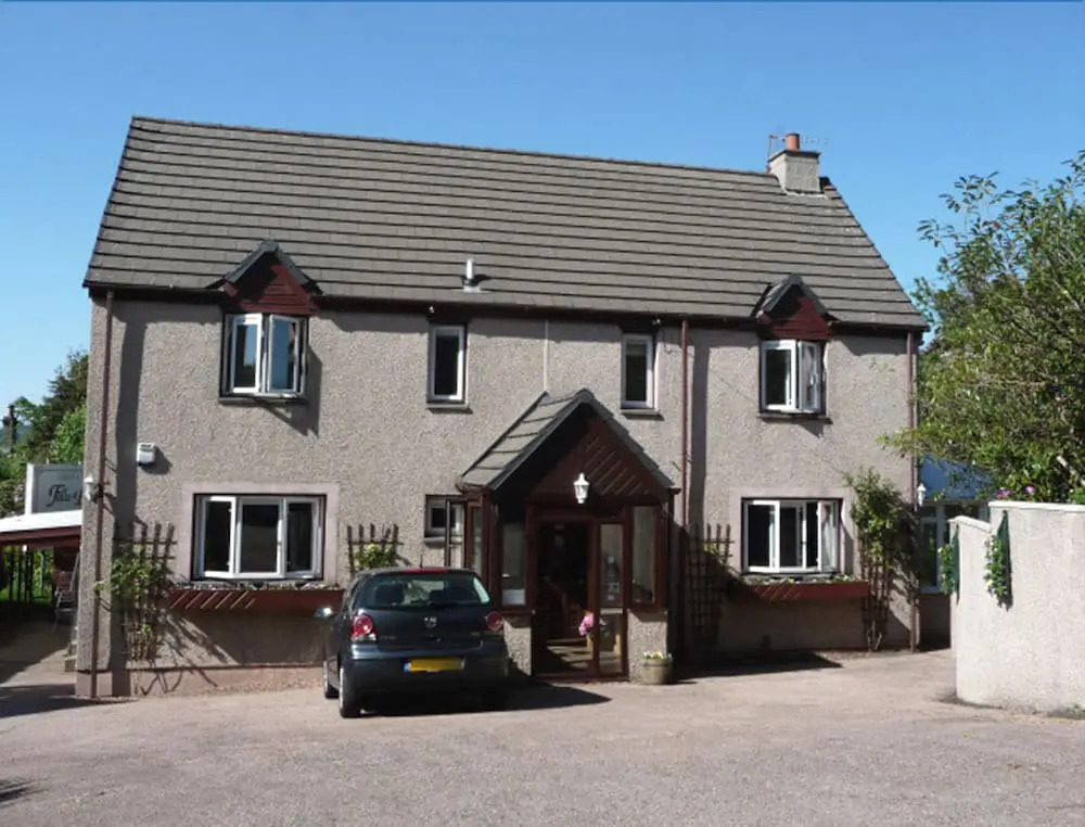 Grove Guest House
