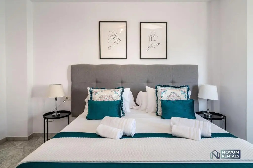 Puerto Banús Finest 2-BDRM apt - 50 metres to Beach