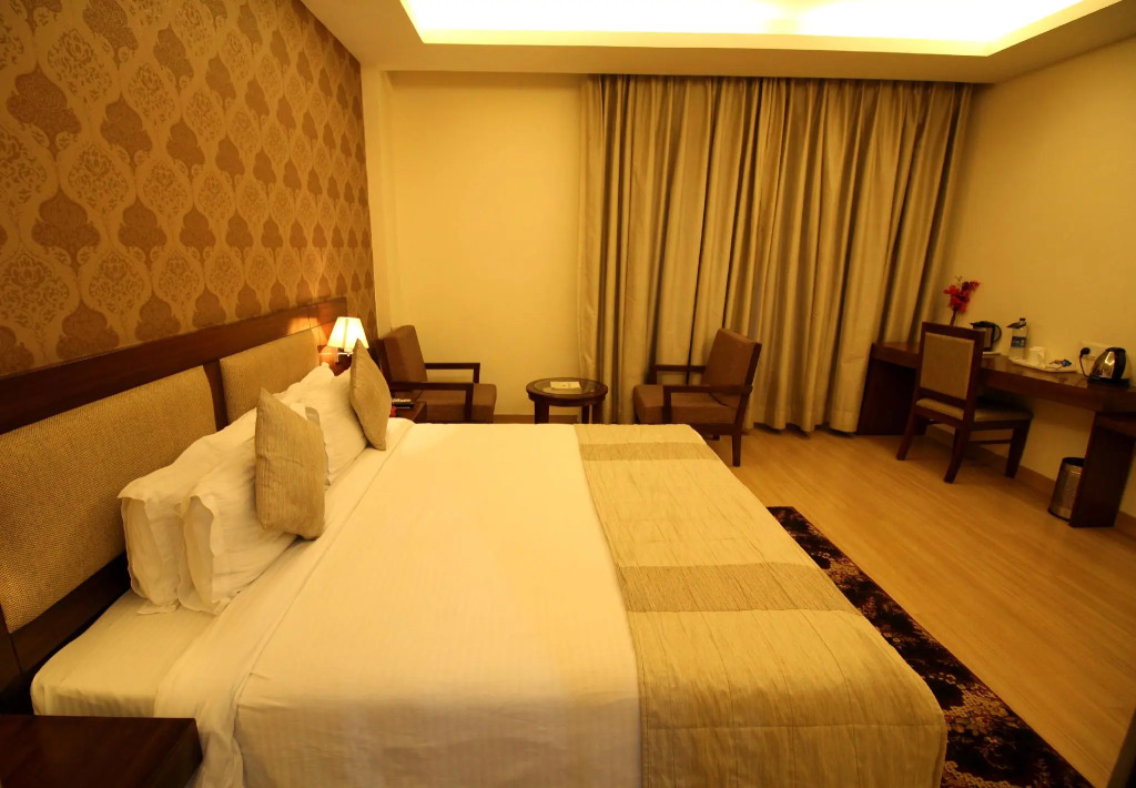 Hotel Forest Avenue - Best Luxury Hotel in Dehradun