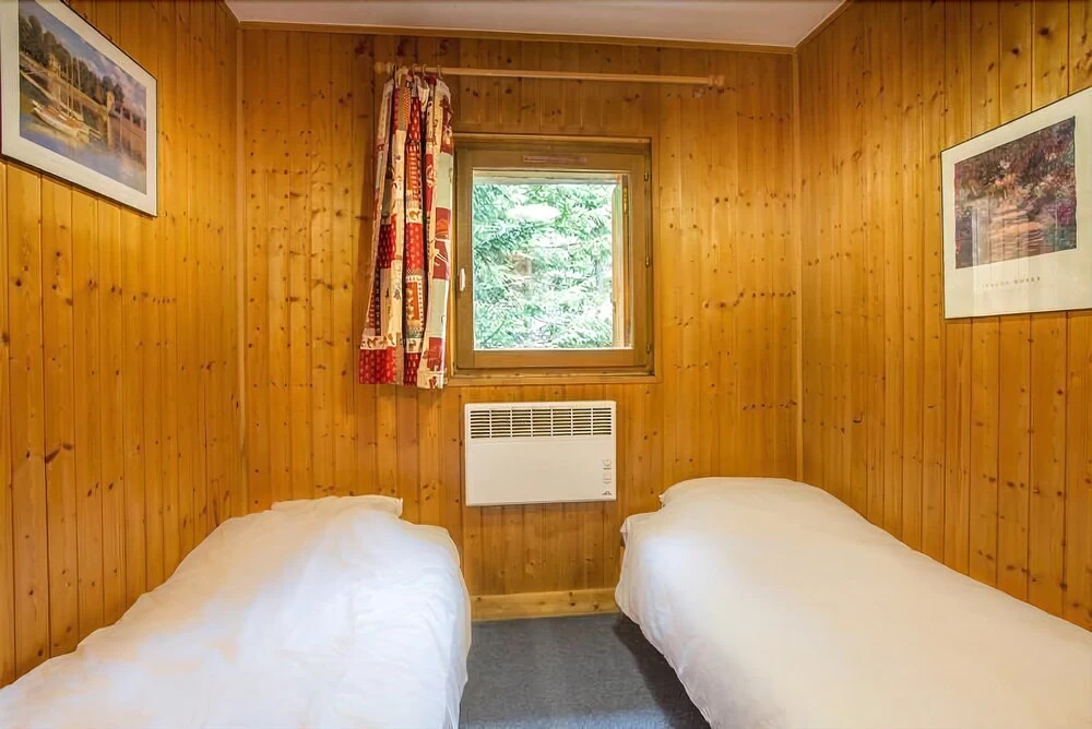 CHORE - Appartement de 80 m² dans un chalet. Centre Val d'Isère.