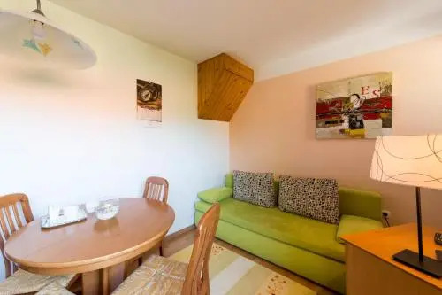 Apartments Jaka