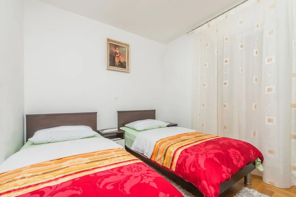 Apartment SILVIJE