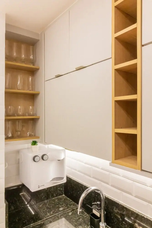 Loft With Soundproof Windows 5-minute Walk to the Beach Nsc304