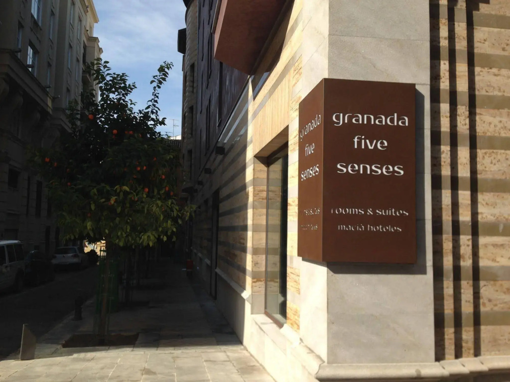 Hotel Maciá Granada Five Senses Rooms & Suites