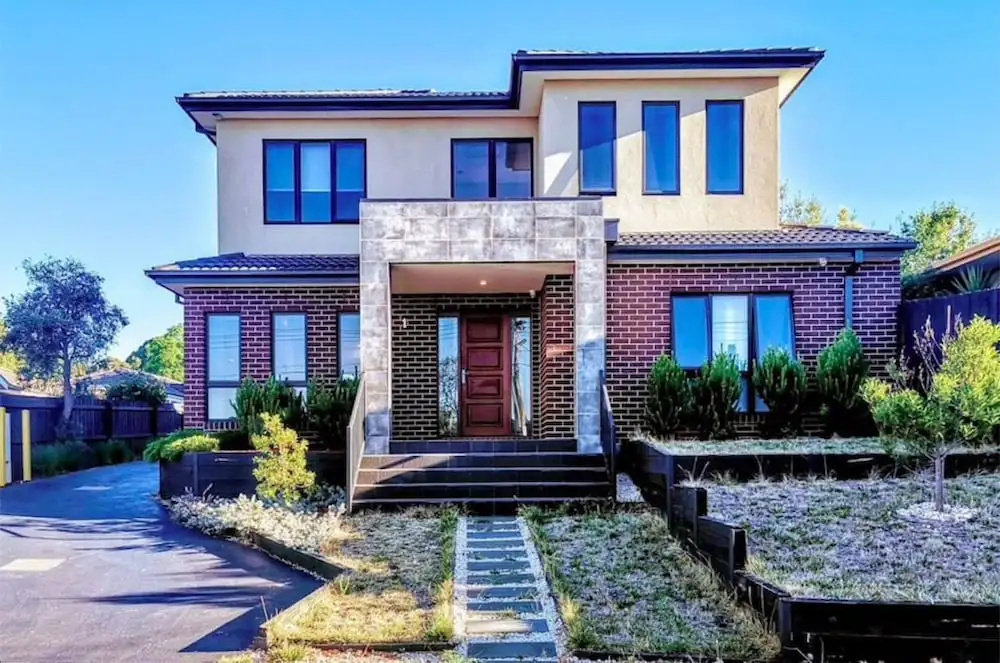114glen Manor 1