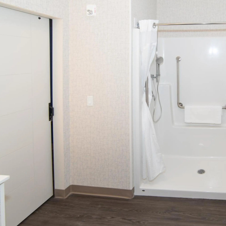 Holiday Inn Express & Suites - North Battleford by IHG