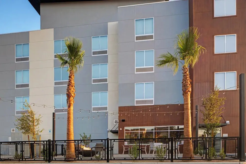 TownePlace Suites Phoenix Glendale Sports & Entertainment District