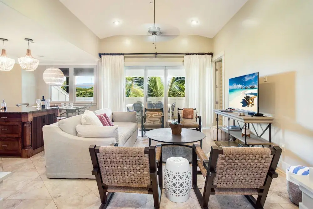 Poipu Penthouse W 2 Beaches Resort Amenities