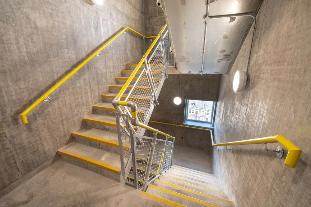 Stylish warehouse apartment in Central Cardiff