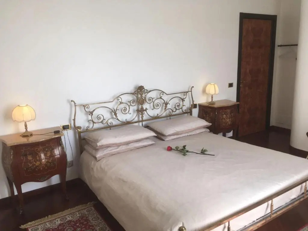 Villa Puccini Bed & Breakfast