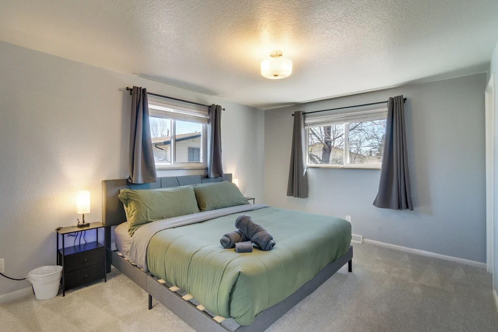 Bbq, Hot Tub, Patio, Sunroom + Games