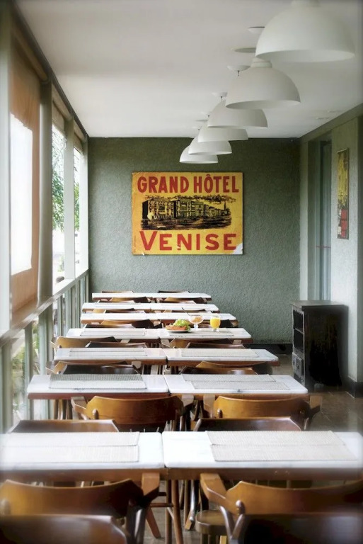 Campus Flat by Vision Vespasiano