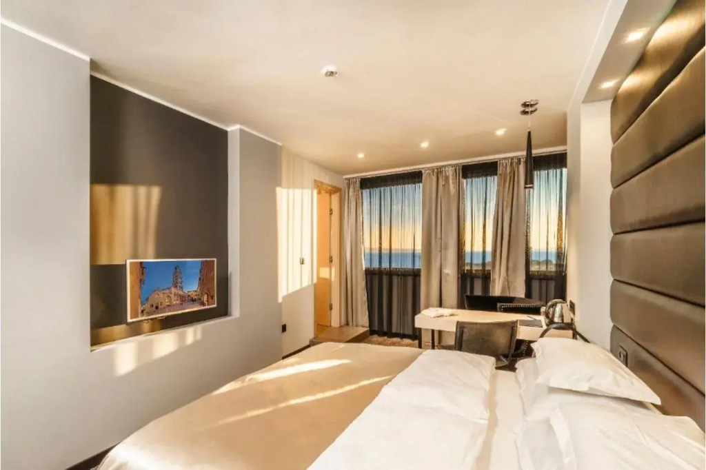 The View Luxury Rooms