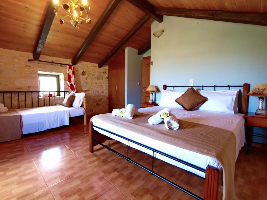 Chanias Diamond Villas - Aqua Bliss with Private Pools