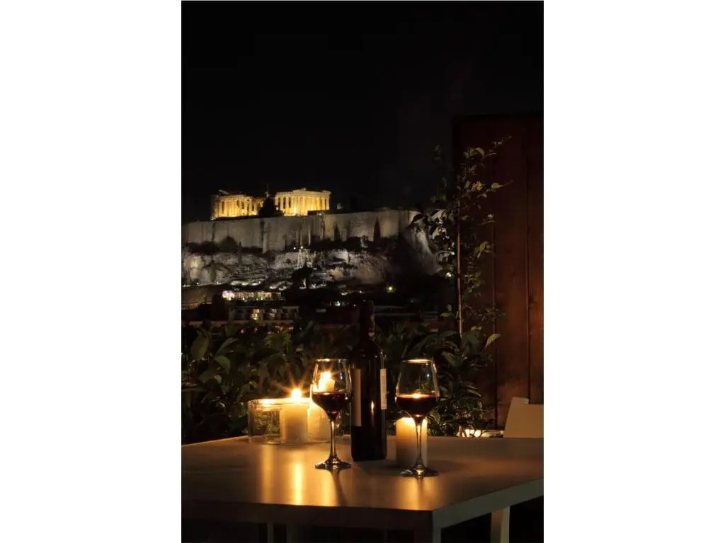 Athens View Loft - 03