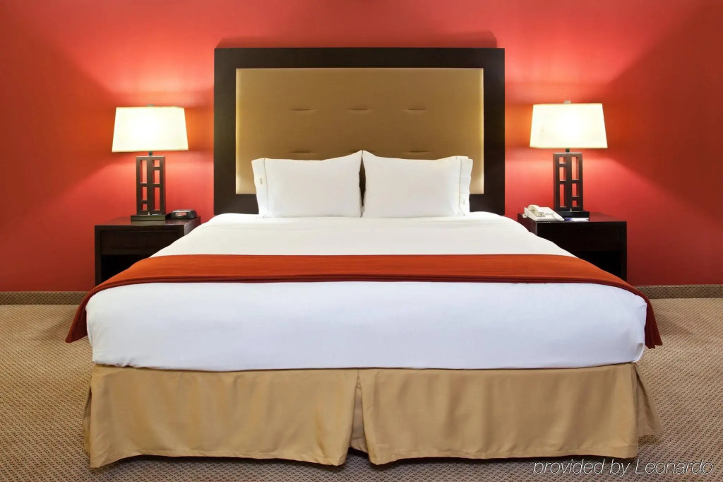 Comfort Inn Kendallville East