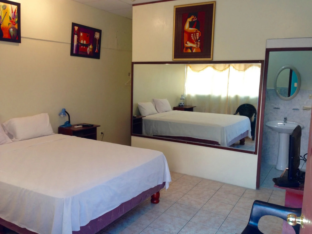 Hotel MundialCity