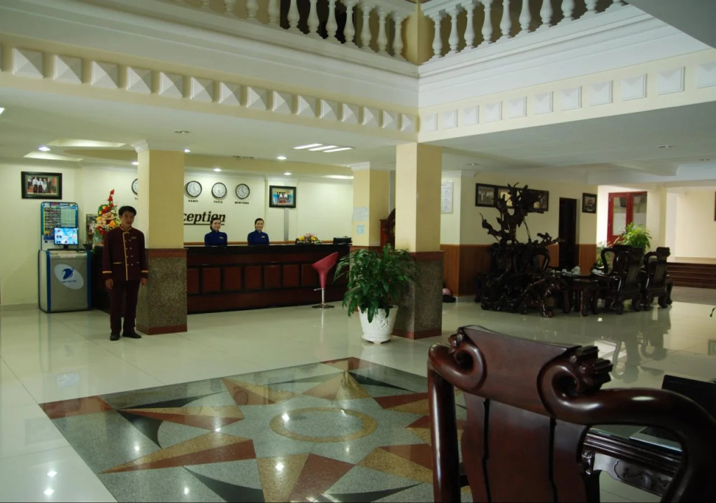 Ham Luong Hotel