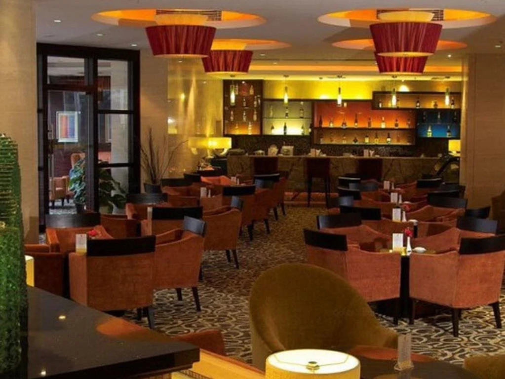 Golden Diamond Hotel