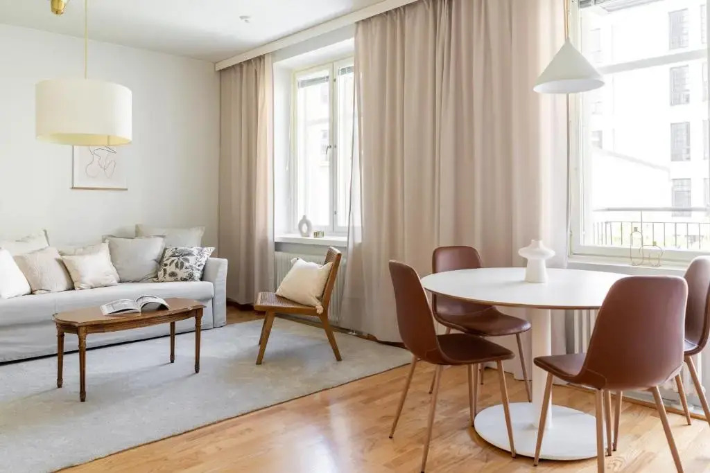 Stylish 1br with balcony & private sauna