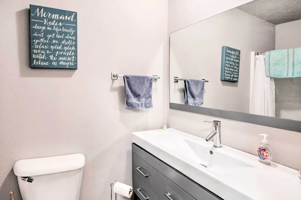 Pet-Friendly Rockaway Beach Home w/ Fire Pit